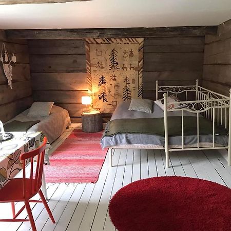 Paeivin Pirtti - Pirttikahvila Ja B&B Luosto Esterno foto