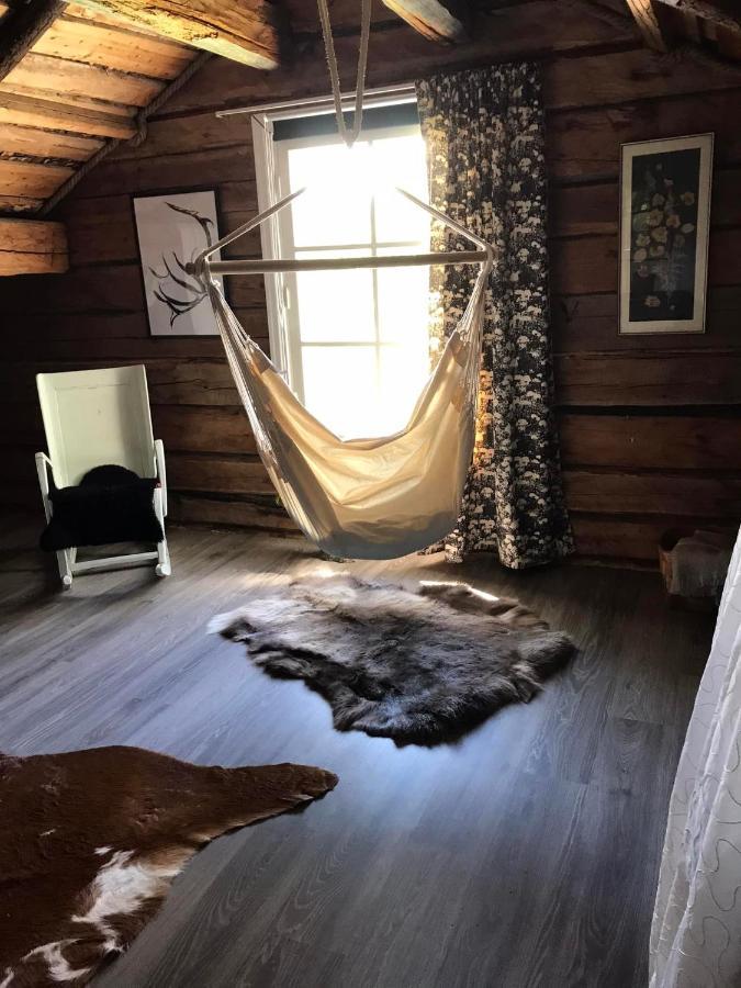 Paeivin Pirtti - Pirttikahvila Ja B&B Luosto Esterno foto